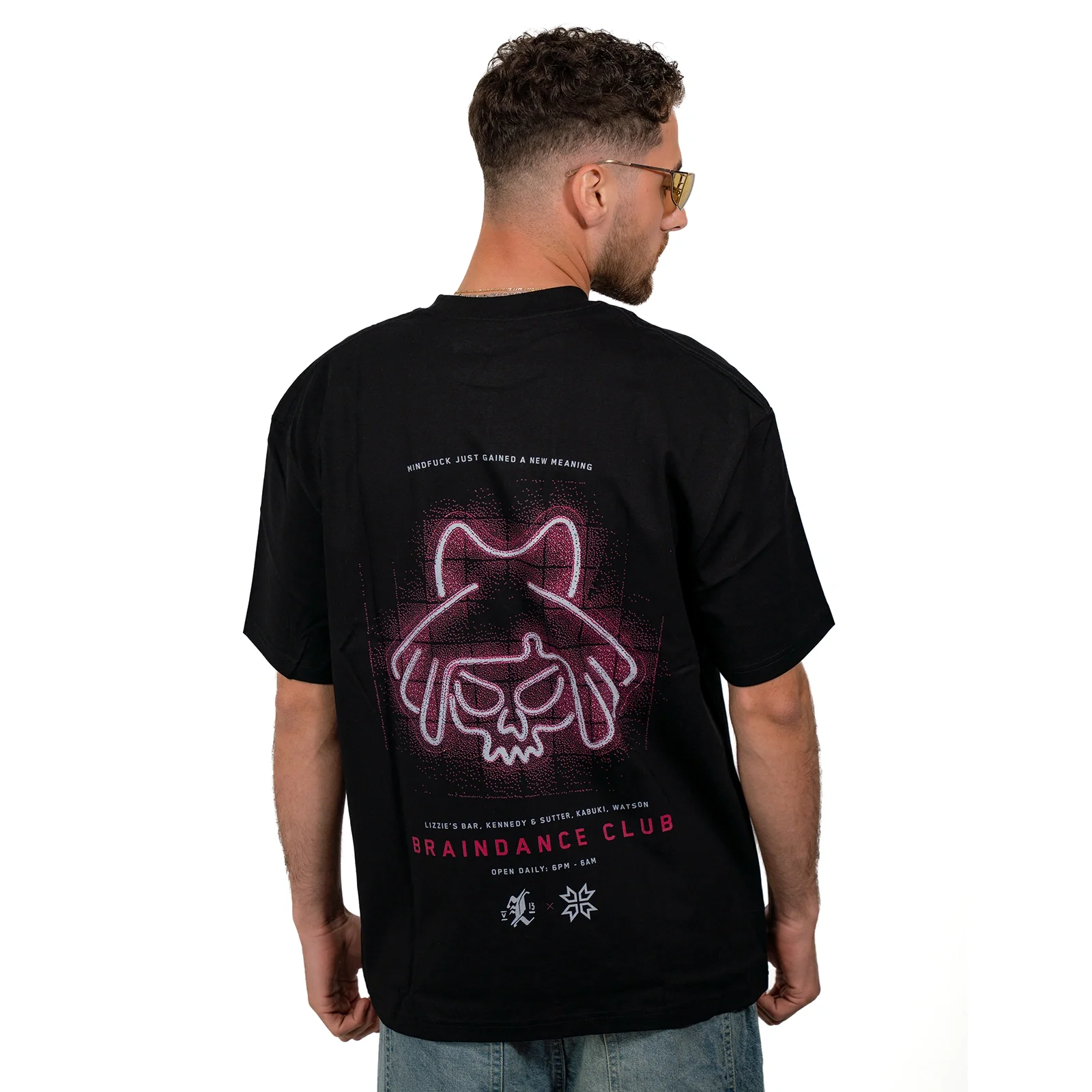 Cyberpunk 2077 - Lizzie’s Bar Souvenir Tee - Image 8