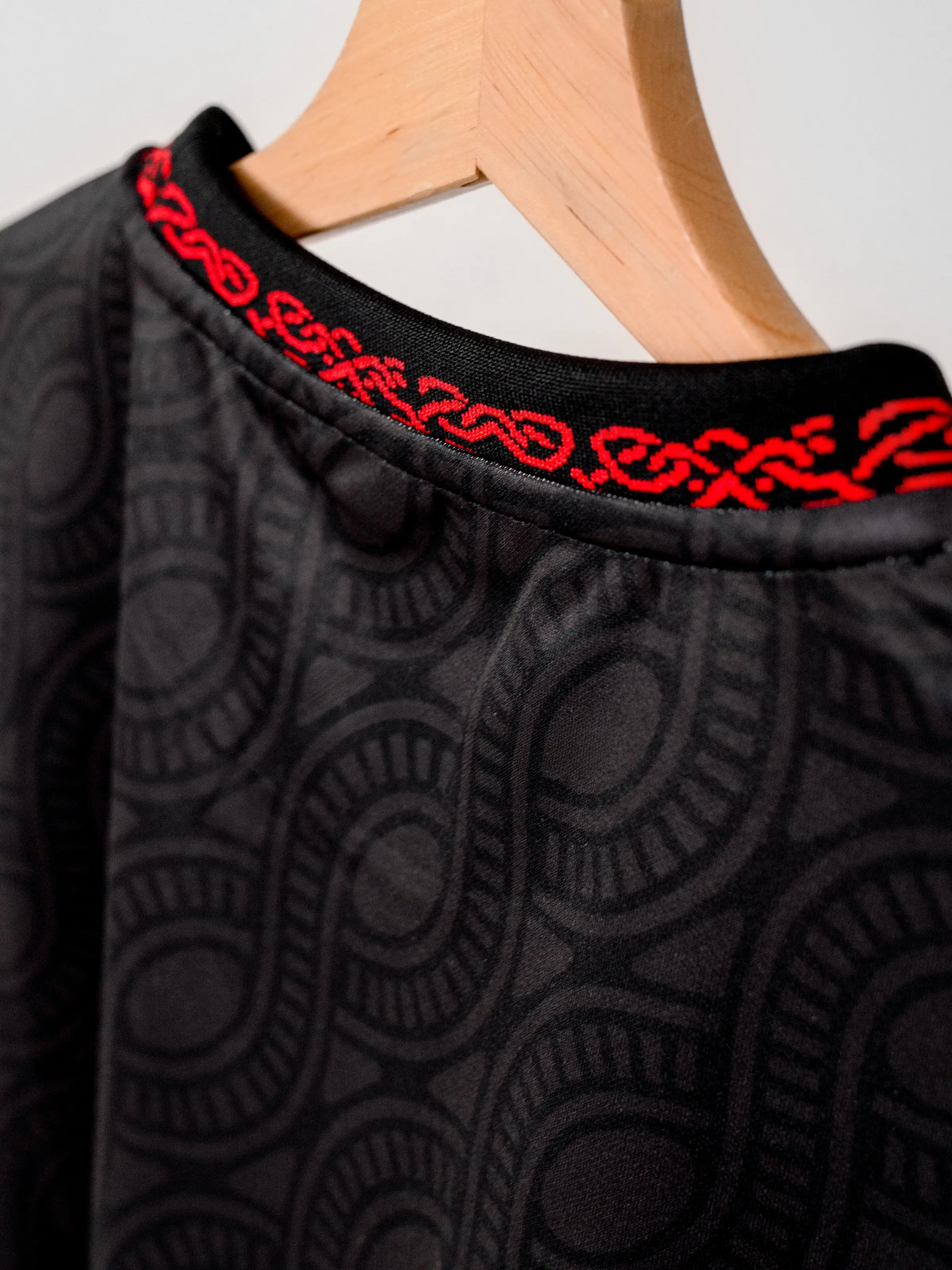 God of War: Blades of Chaos Jersey - Image 6