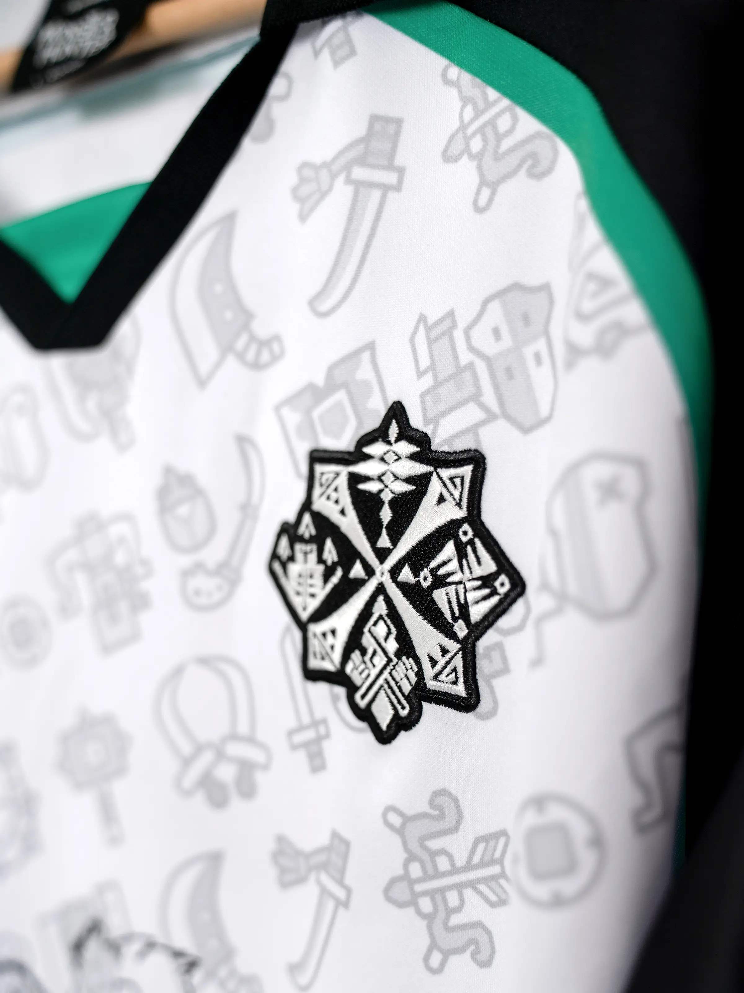 Monster Hunter Jersey - Weapons - Image 3