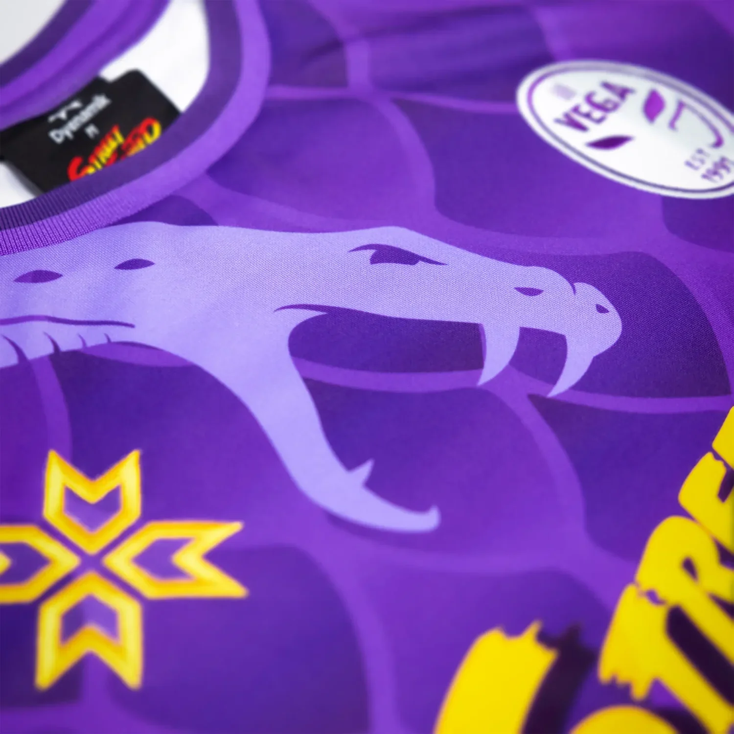 Street Fighter Vega Jersey - Image 5