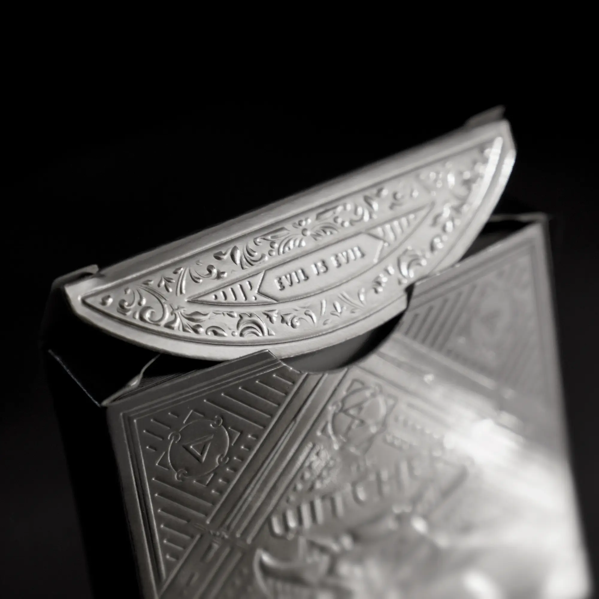 The Witcher Playing Cards - Platinum Edition - Image 9